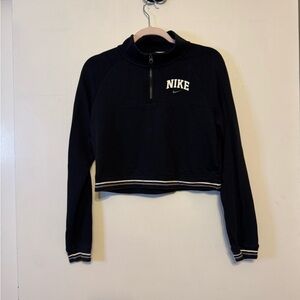 Nike Black Quarter-Zip Cropped Top
